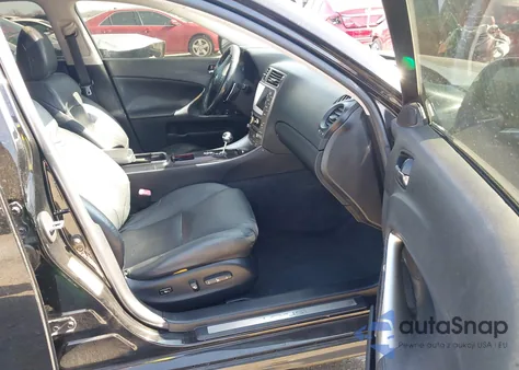 2007 Lexus Is 350 z USA, uszkodzony, nr VIN JTHBE262675016911